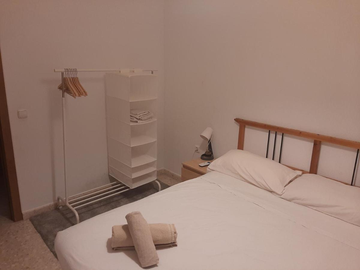 Apartamento Con Parking Gratis En El Centro De Malaga Apartment Exterior photo