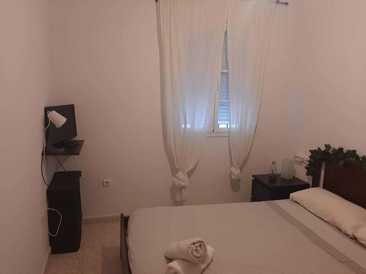 Apartamento Con Parking Gratis En El Centro De Malaga Apartment Exterior photo