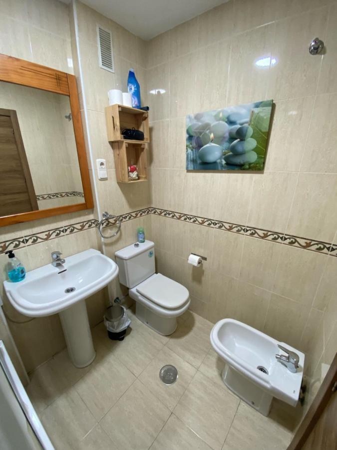 Apartamento Con Parking Gratis En El Centro De Malaga Apartment Exterior photo